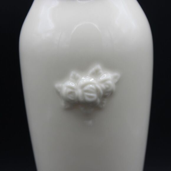Vintage Lenox Rose Bud Vase Ivory Porcelain Embossed Rose 24k Gold Trim USA 80s - Picture 3 of 5